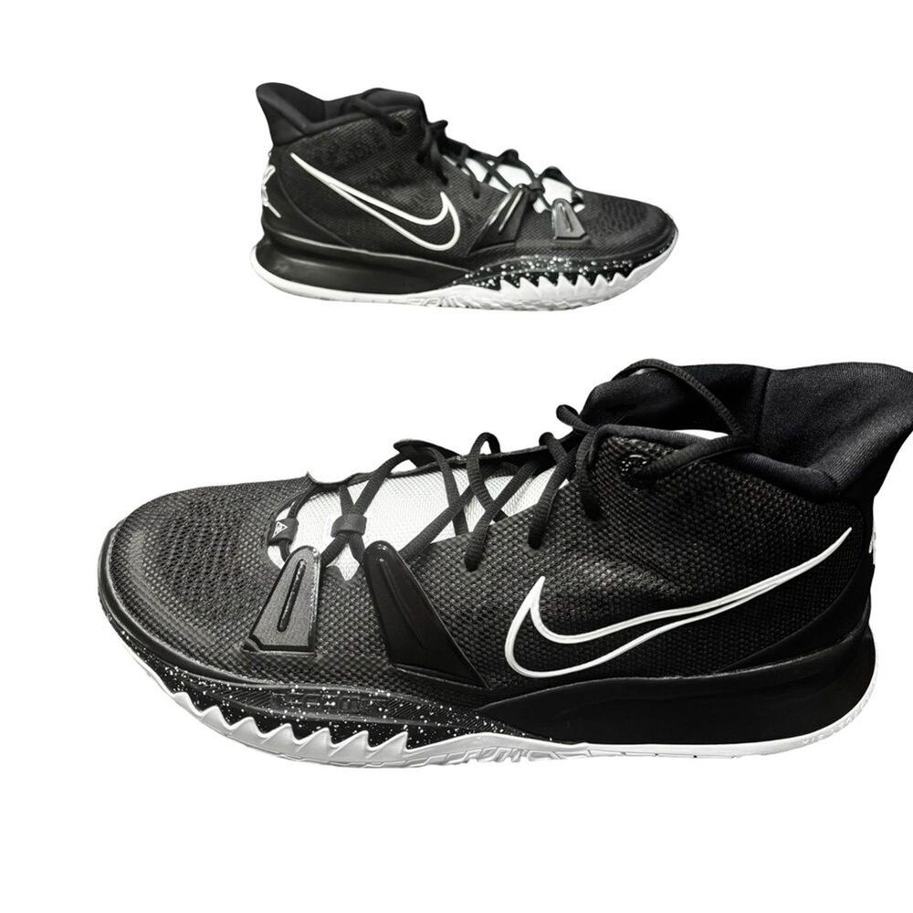 Nike Kyrie 7 TB Black White Basketball Shoes Mens 15 Deadstock NWOB